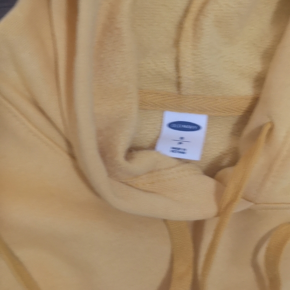 Yellow Hoodie Old Navy - Picture 4 of 4
